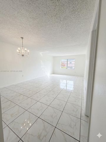 19051 NE 2nd Ave 1503, Miami, FL 33179