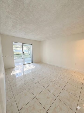 19051 NE 2nd Ave 1503, Miami, FL 33179