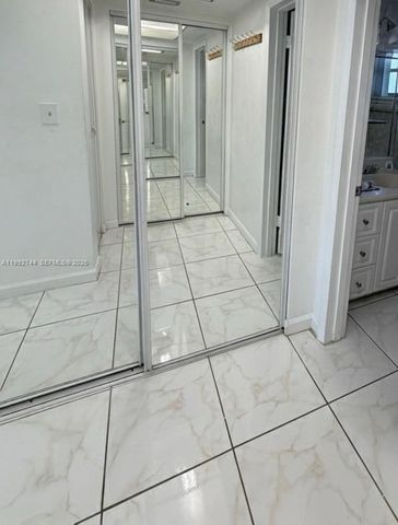 19051 NE 2nd Ave 1503, Miami, FL 33179