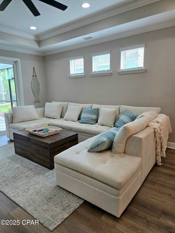 8645 Weekend Drive, Panama City Beach, FL 32413