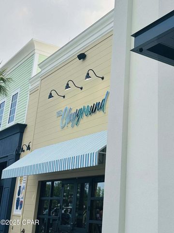 8645 Weekend Drive, Panama City Beach, FL 32413