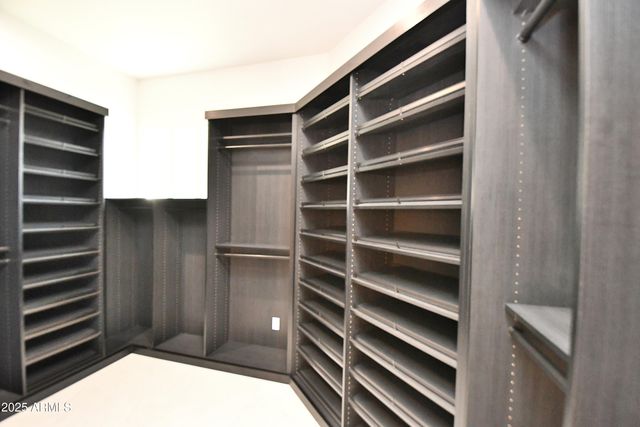 8934 E RUSTY SPUR Place, Scottsdale, AZ 85255