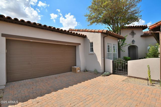 8934 E RUSTY SPUR Place, Scottsdale, AZ 85255