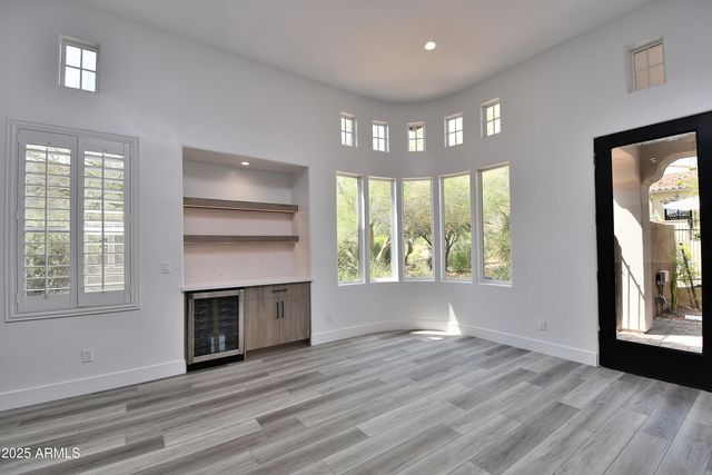 8934 E RUSTY SPUR Place, Scottsdale, AZ 85255