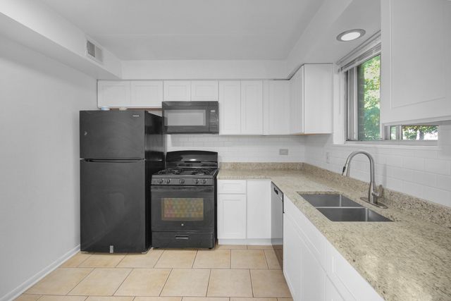 10241 S Central Avenue 1B, Oak Lawn, IL 60453