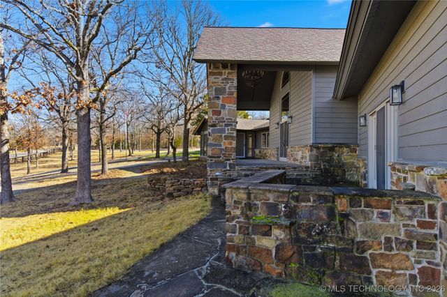 449918 E 953 Road, Vian, OK 74962