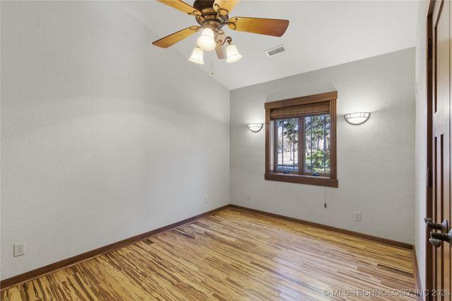 449918 E 953 Road, Vian, OK 74962