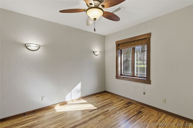 449918 E 953 Road, Vian, OK 74962