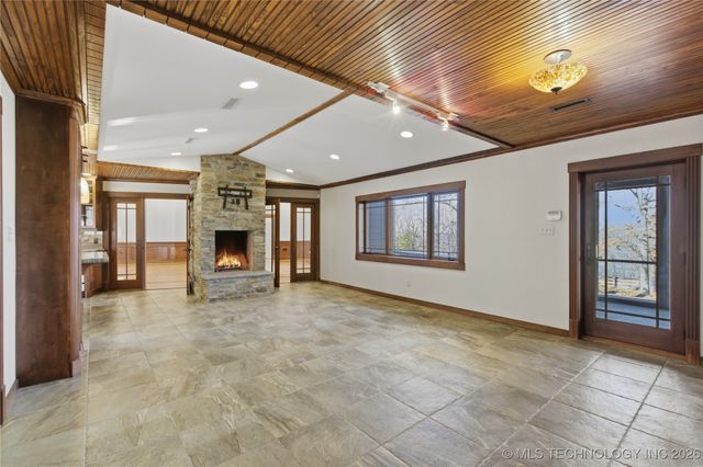 449918 E 953 Road, Vian, OK 74962