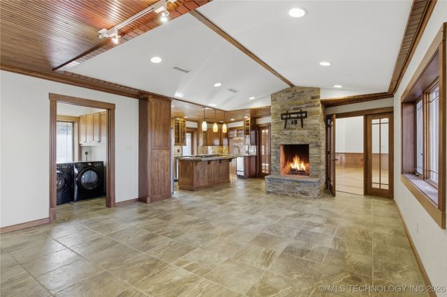 449918 E 953 Road, Vian, OK 74962