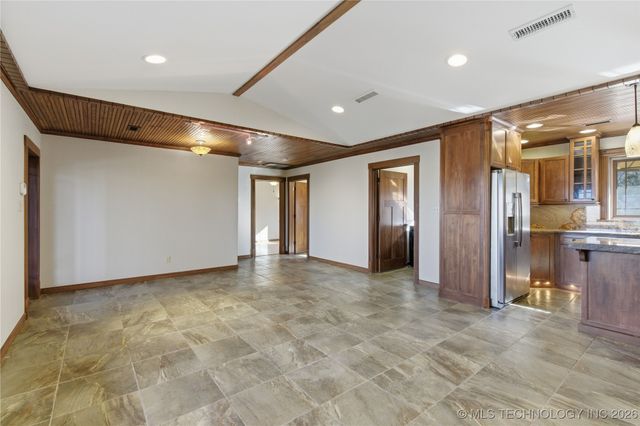 449918 E 953 Road, Vian, OK 74962