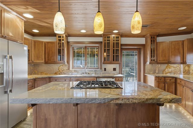 449918 E 953 Road, Vian, OK 74962