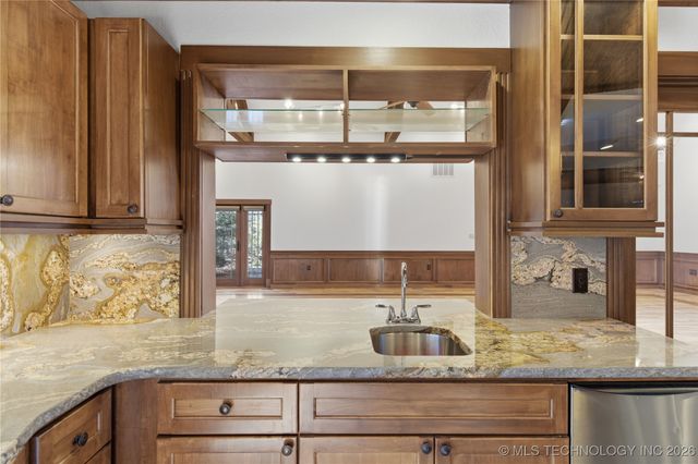 449918 E 953 Road, Vian, OK 74962