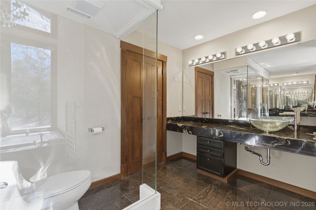 449918 E 953 Road, Vian, OK 74962