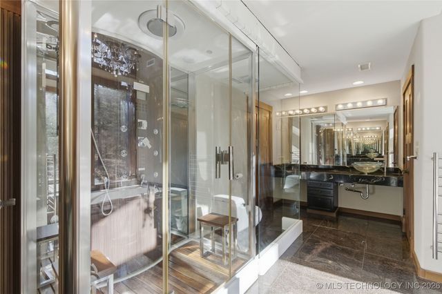 449918 E 953 Road, Vian, OK 74962