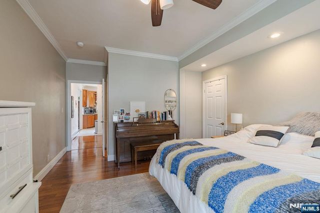 138 Summit Avenue, New Milford, NJ 07646