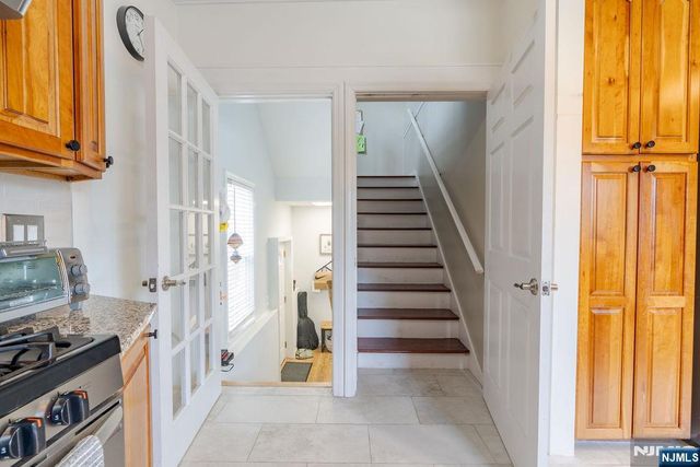 138 Summit Avenue, New Milford, NJ 07646