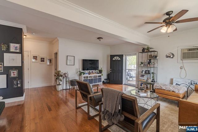 138 Summit Avenue, New Milford, NJ 07646