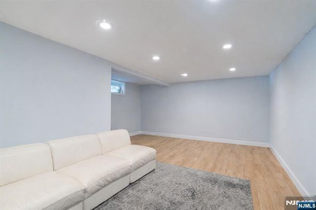 138 Summit Avenue, New Milford, NJ 07646