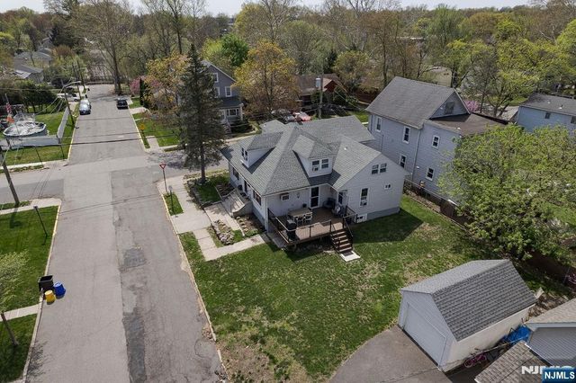 138 Summit Avenue, New Milford, NJ 07646