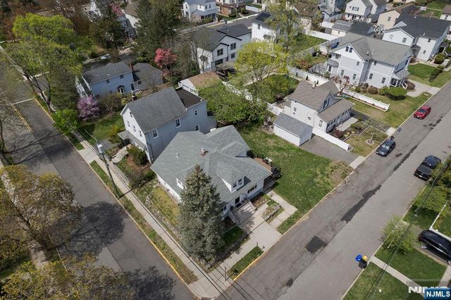 138 Summit Avenue, New Milford, NJ 07646