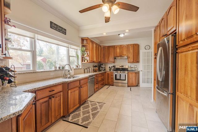 138 Summit Avenue, New Milford, NJ 07646