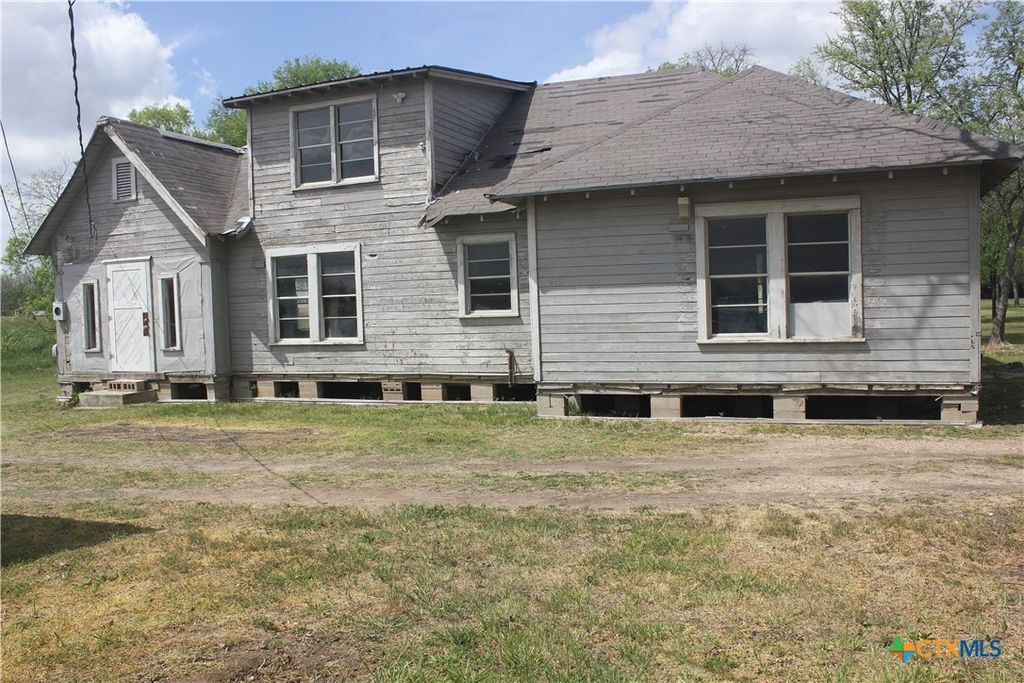 212 E Loop 340, Bellmead, TX 76705
