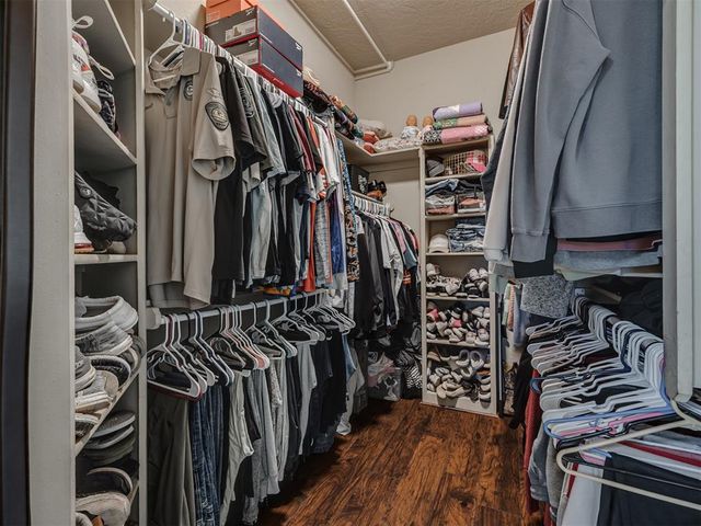 243 E Richmond Terrace, Mustang, OK 73064