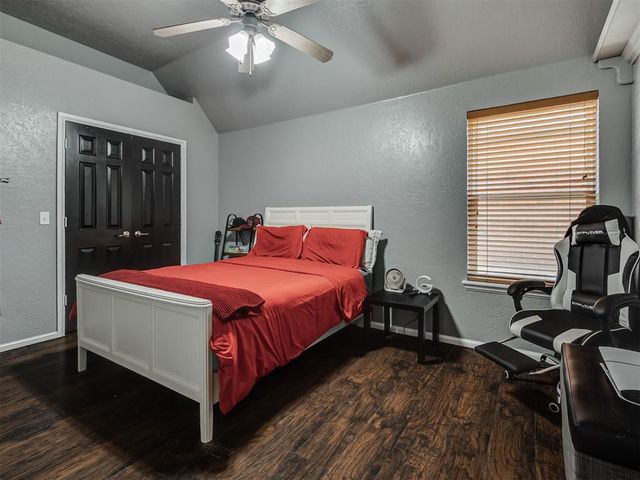 243 E Richmond Terrace, Mustang, OK 73064