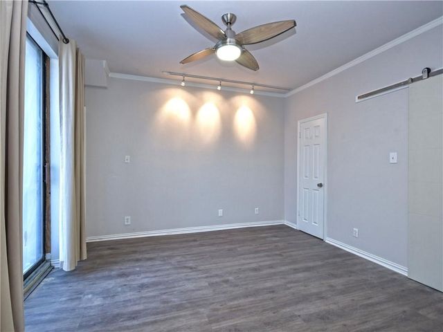 1707 Spyglass DR 47, Austin, TX 78746