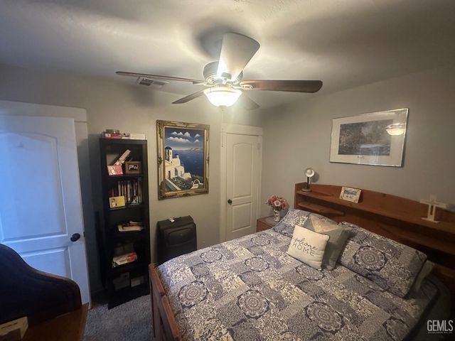 423 Bernard Street, Bakersfield, CA 93305