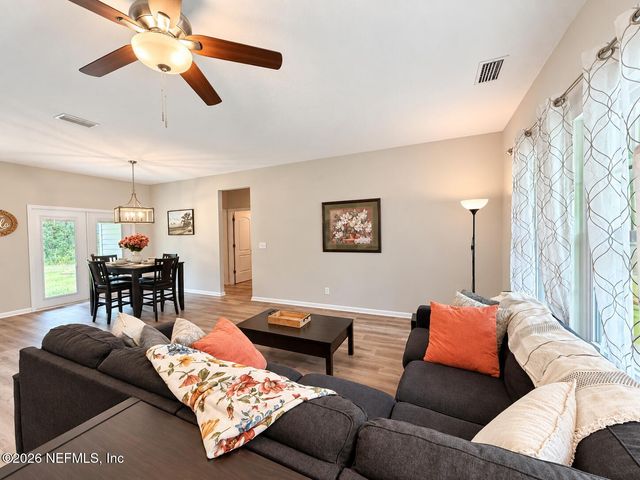2924 GUAVA Court, Middleburg, FL 32068