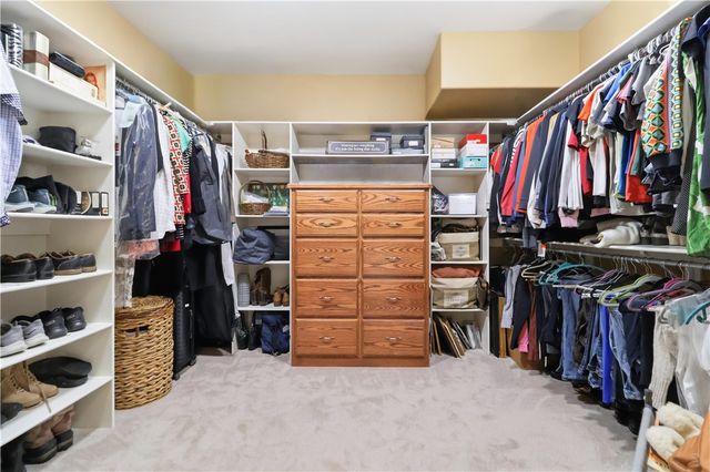 3906 NW Kensington Avenue, Bentonville, AR 72712