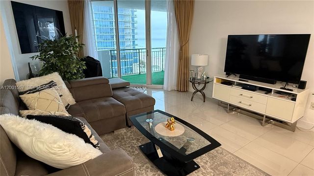 17375 Collins Avenue 1006, Sunny Isles Beach, FL 33160