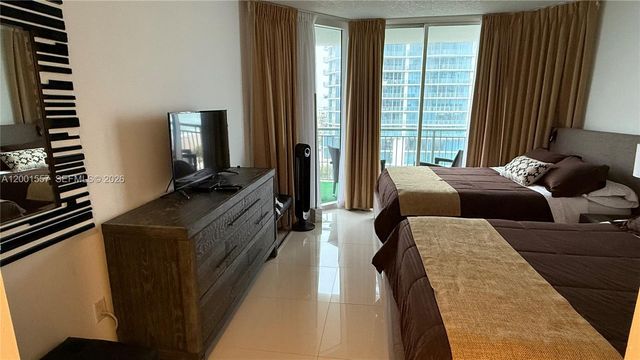 17375 Collins Avenue 1006, Sunny Isles Beach, FL 33160