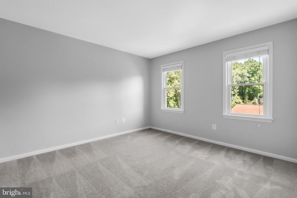 Image 26 of property listing at 8231 INVERNESS HOLLOW TER, Potomac, MD 20854