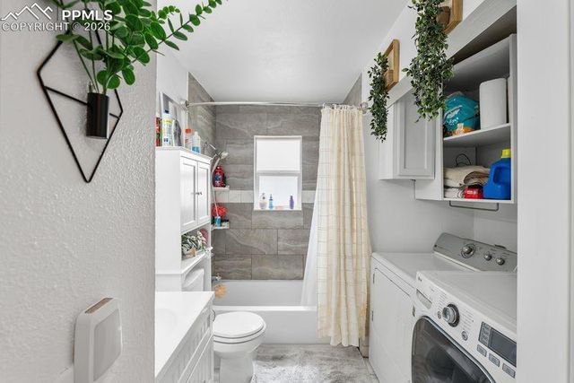 3595 Darkwood Place, Colorado Springs, CO 80910