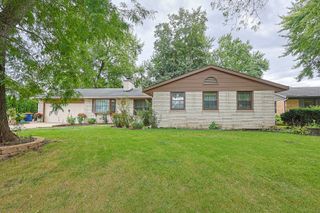 1431 Maple Lane, Elgin, IL 60123