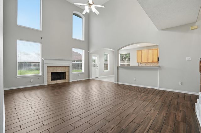 7335 Slippery Elm Lane, Houston, TX 77095