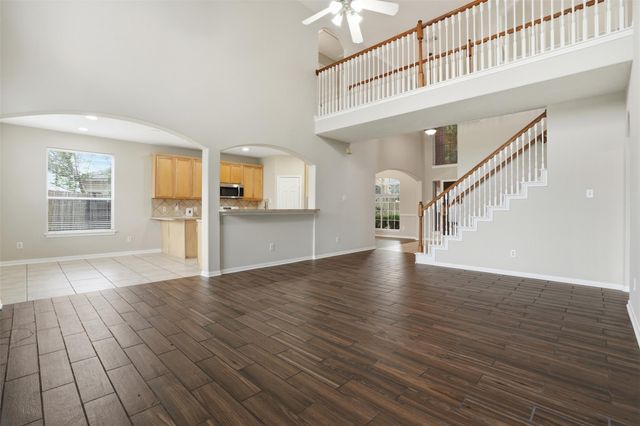 7335 Slippery Elm Lane, Houston, TX 77095