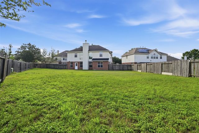 7335 Slippery Elm Lane, Houston, TX 77095