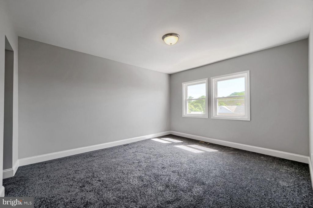 Image 20 of property listing at 38 N BERNICE AVE, Baltimore, MD 21229