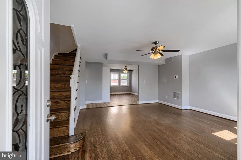 Image 4 of property listing at 38 N BERNICE AVE, Baltimore, MD 21229