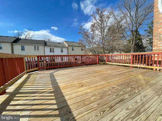 27 CHANTILLY CT, Rockville, MD 20850