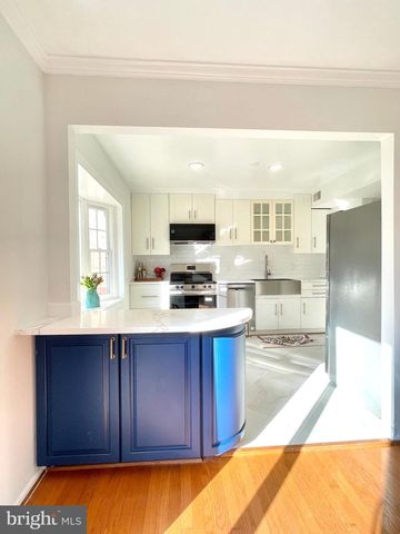 27 CHANTILLY CT, Rockville, MD 20850