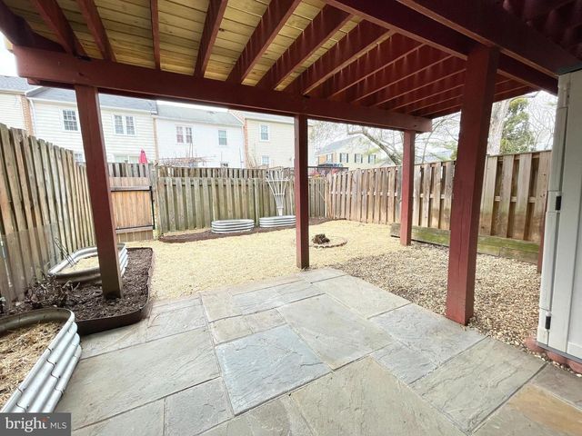 27 CHANTILLY CT, Rockville, MD 20850