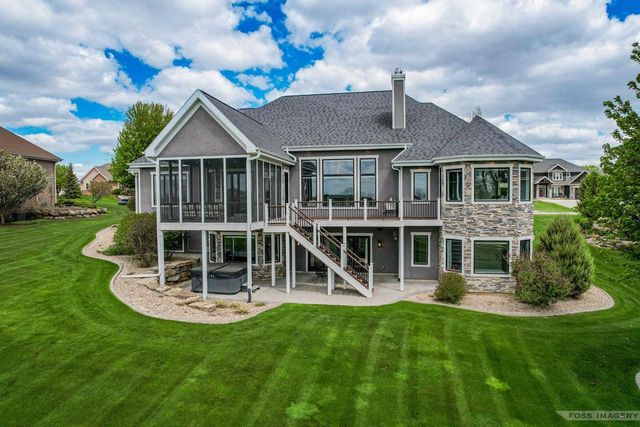 659 Rinpoche Lane, Oregon, WI 53575