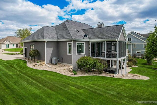 659 Rinpoche Lane, Oregon, WI 53575