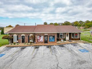 1223 Hatcher Ln, Columbia, TN 38401