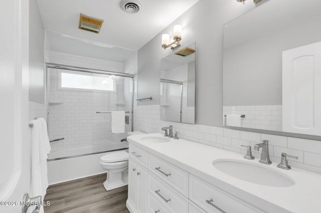 94 N Mitchell Place, Little Silver, NJ 07739